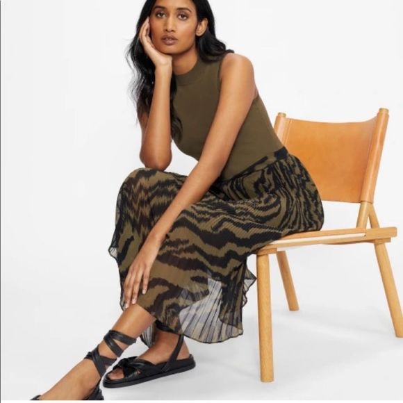 NEW Ted Baker Justnee Olive Green Zebra Print Pleated Midi Dress Size XL - Picture 1 of 11